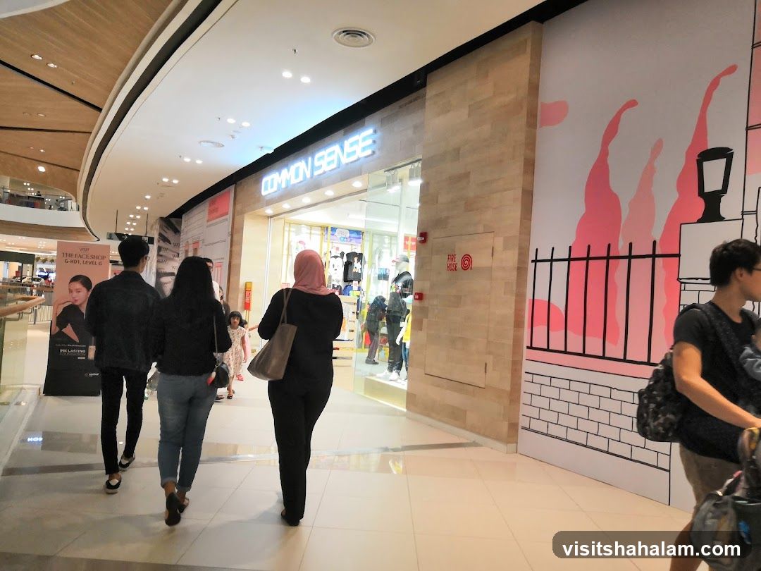 Padini Concept Store