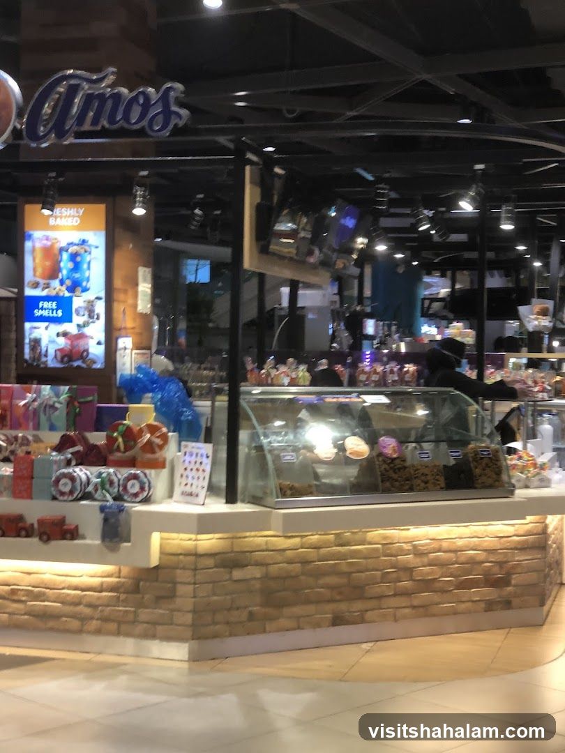 Famous Amos
