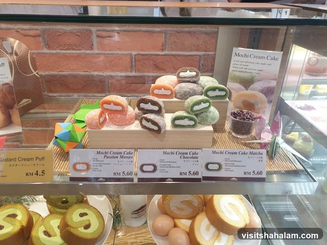 Mochi Cream Cakes and Swiss Rolls