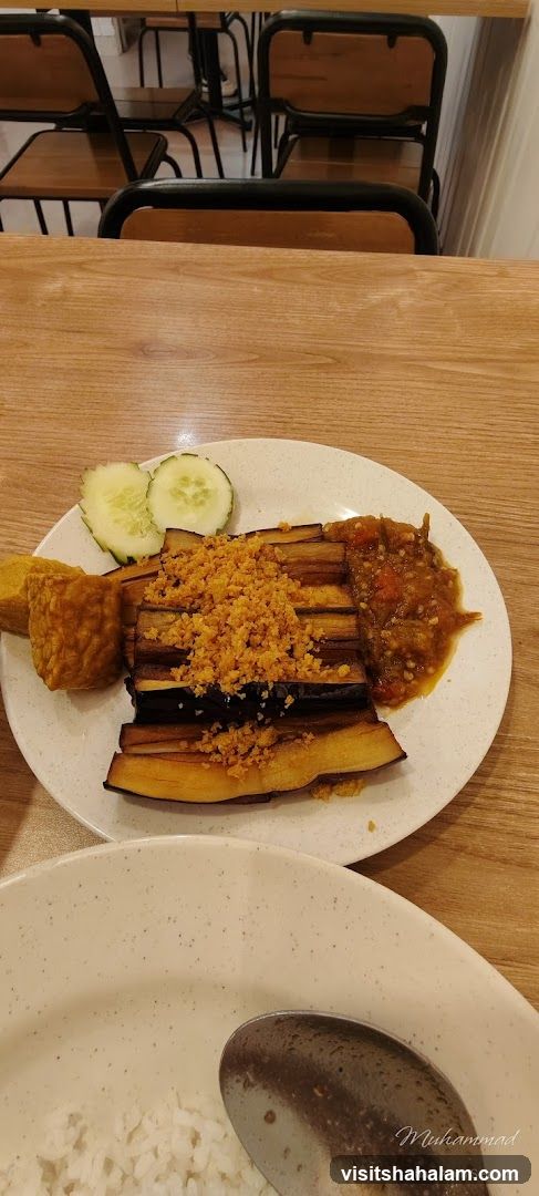 Eggplant dish with rice