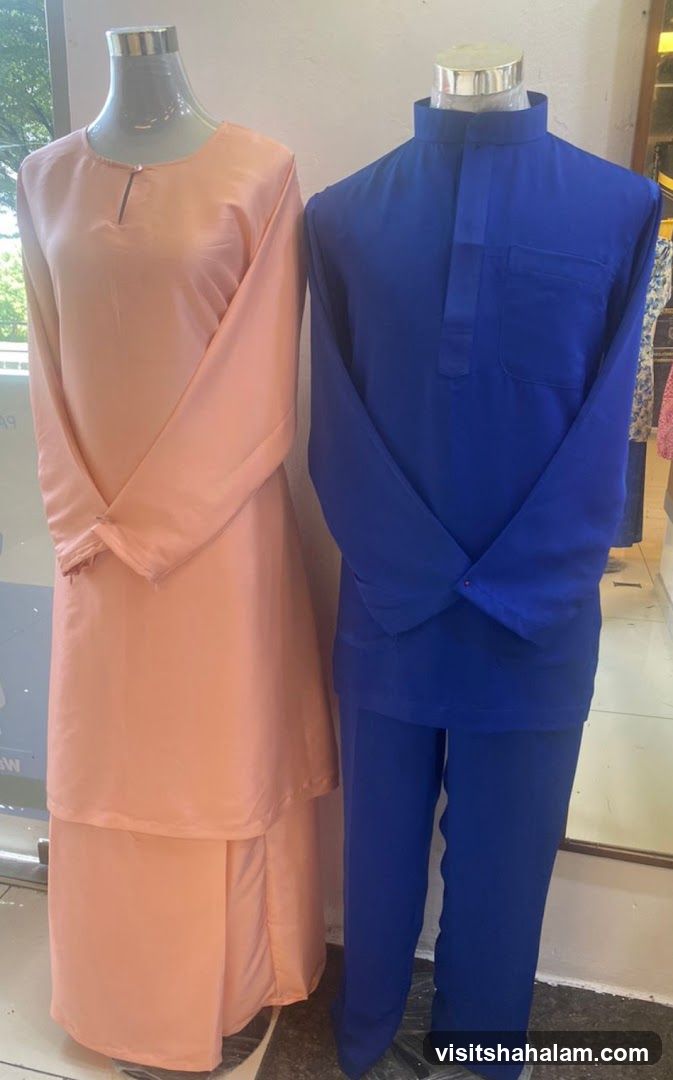 Mannequins in Traditional Attire