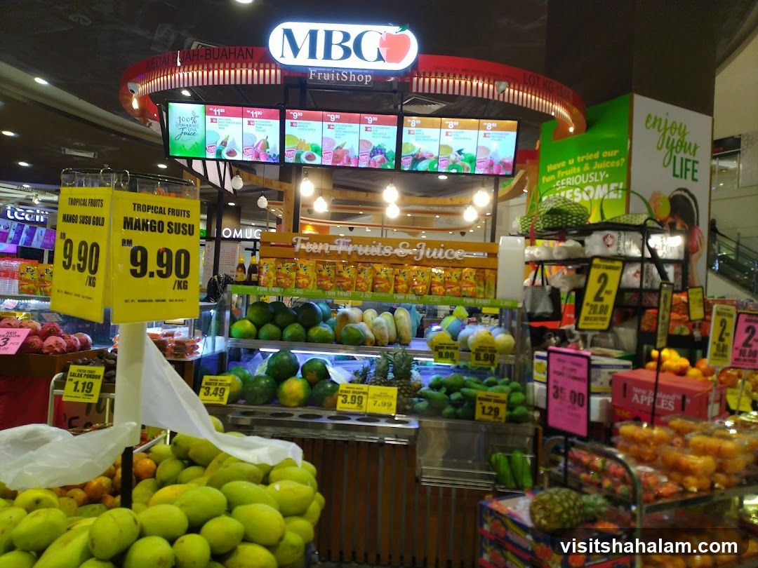 Fruit Shop Display