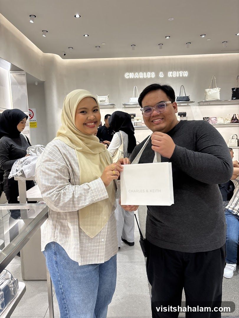 Customers with Shopping Bag