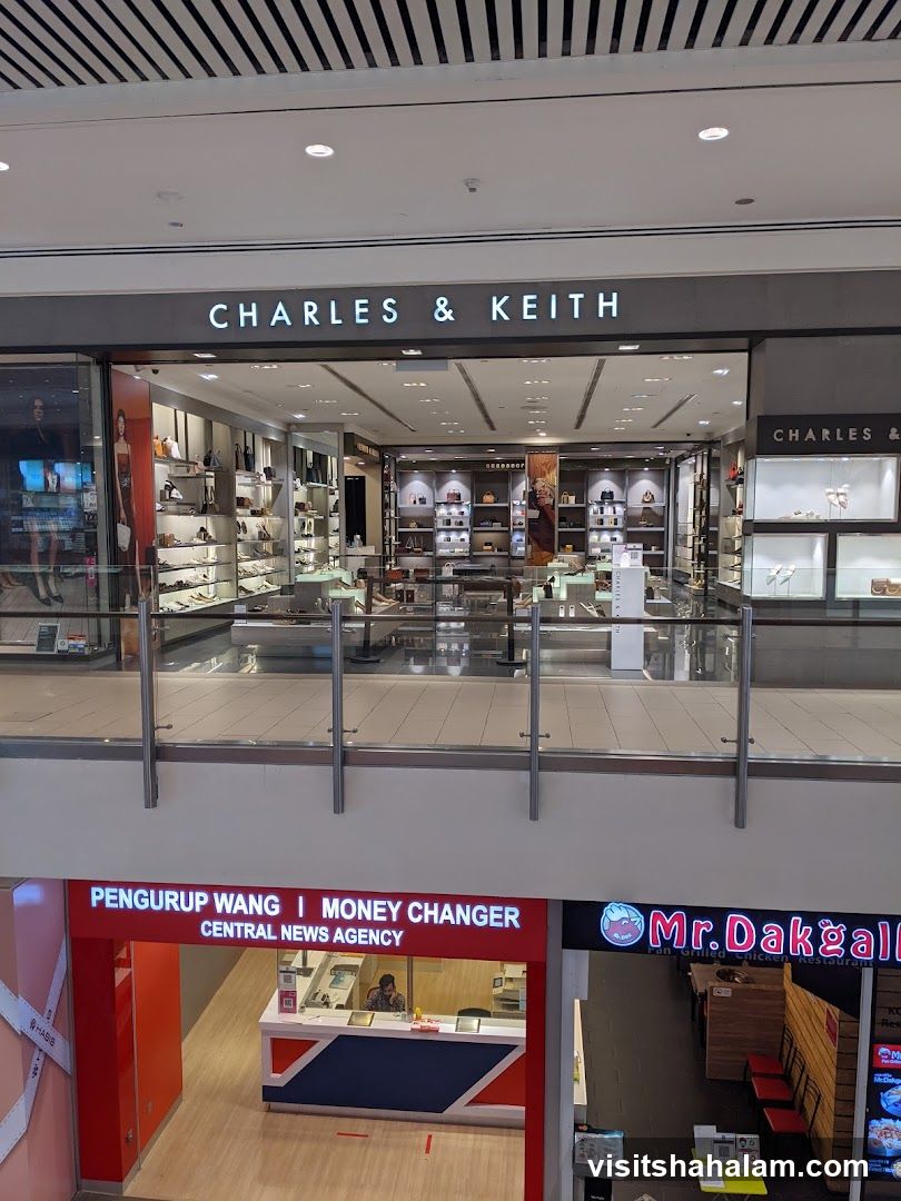 CHARLES & KEITH