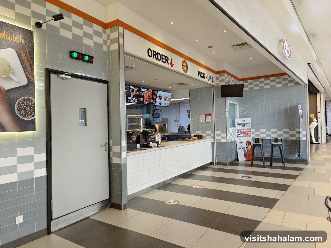 Fast Food Restaurant Counter