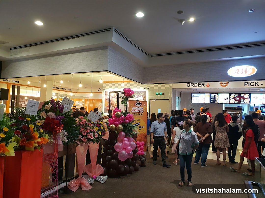 A&W Restaurant Opening