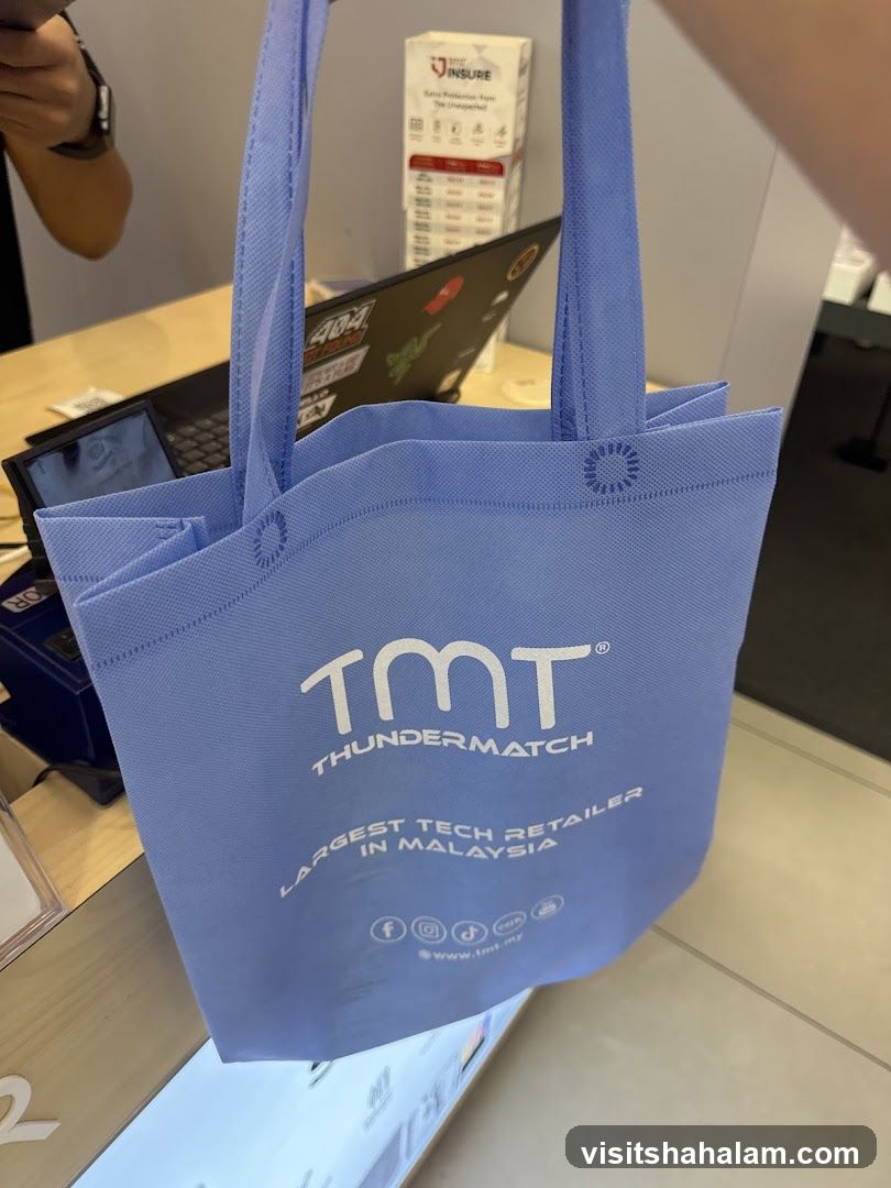 TMT Thunder Match Tote Bag