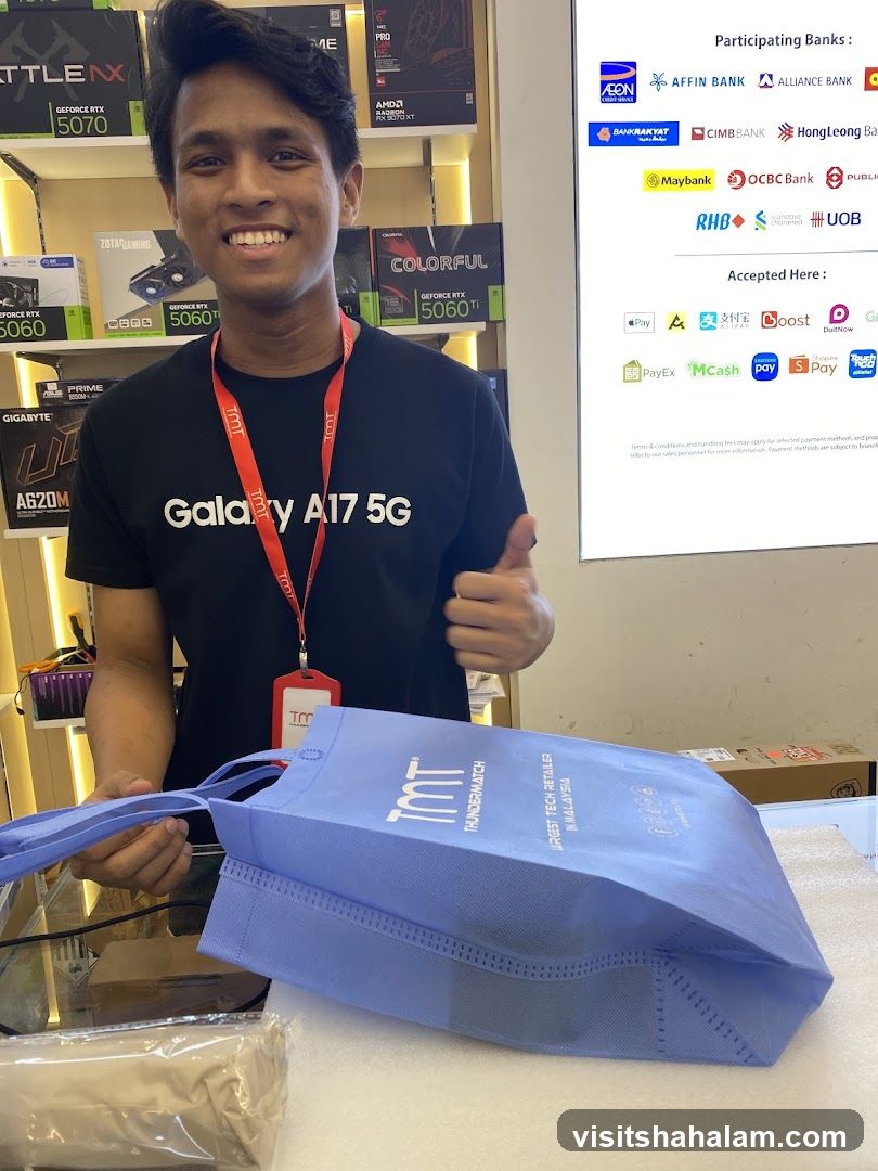 Man holding a shopping bag