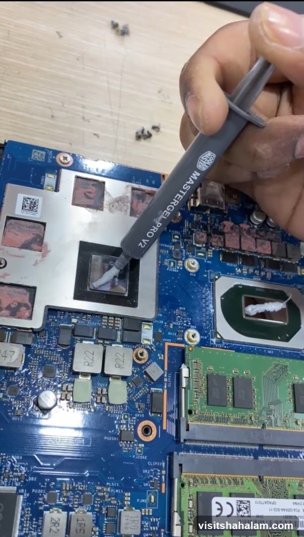 Applying Thermal Paste to a Motherboard