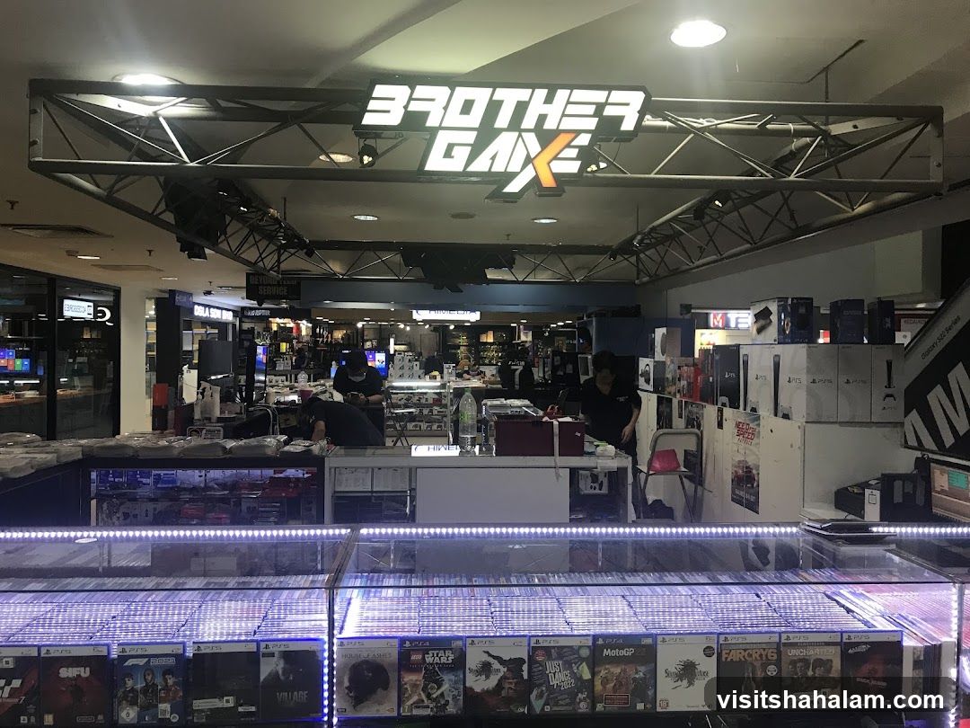 Video Game Store