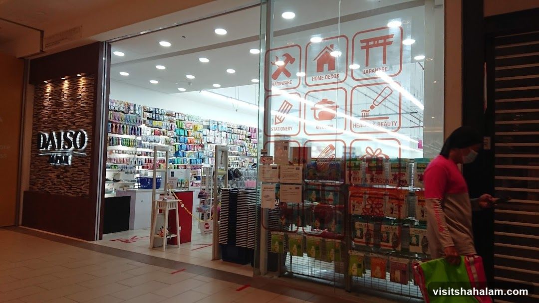 DAISO