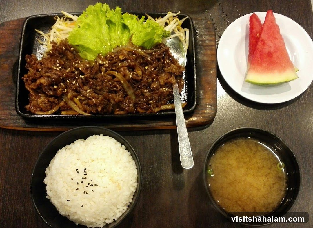 Sizzling Beef with Rice and Soup