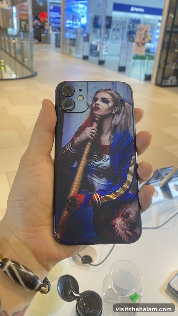 Phone Case with Harley Quinn Design