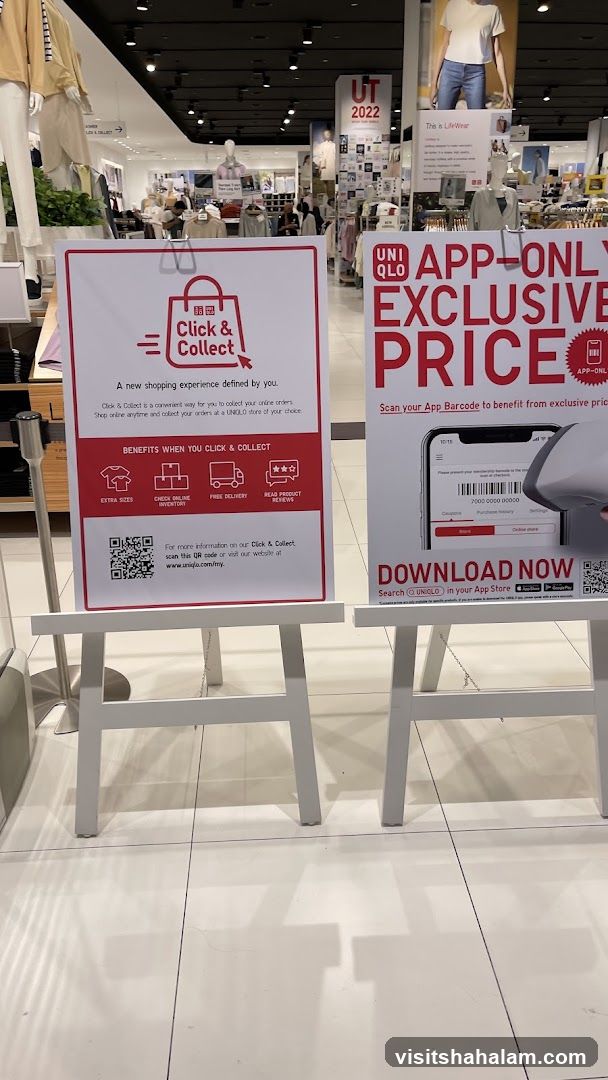UNIQLO Click & Collect and App-Only Exclusive Price Signs