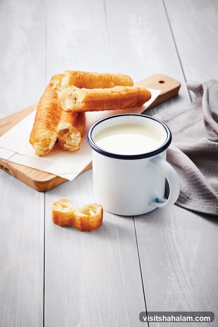 Fried Dough Sticks and Soy Milk