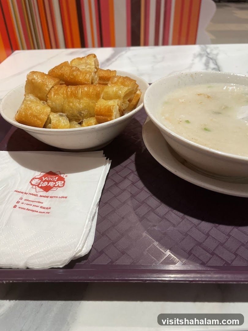 Congee and Fried Dough Sticks