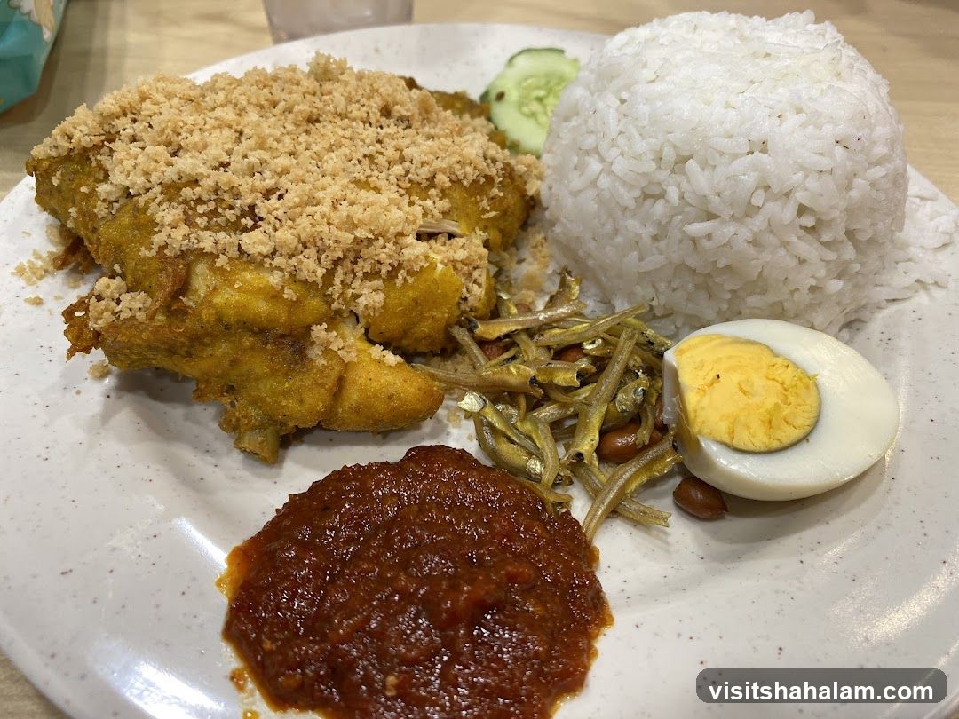 Nasi Lemak with Fried Chicken