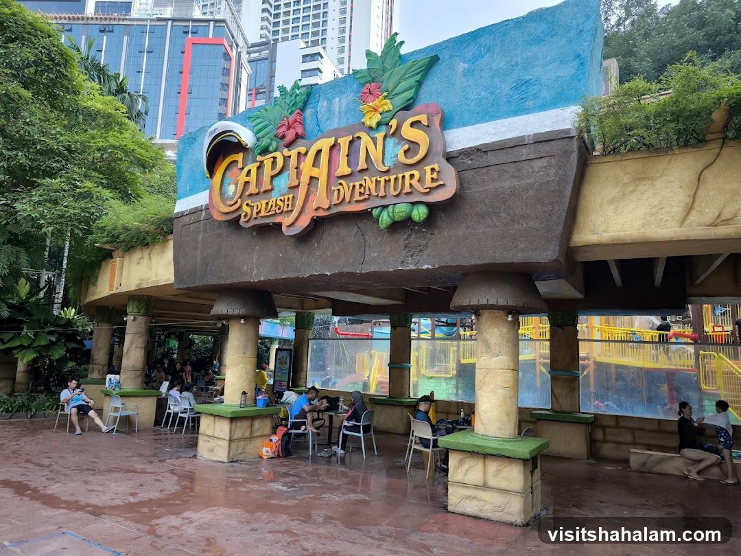 Captain's Splash Adventure Entrance