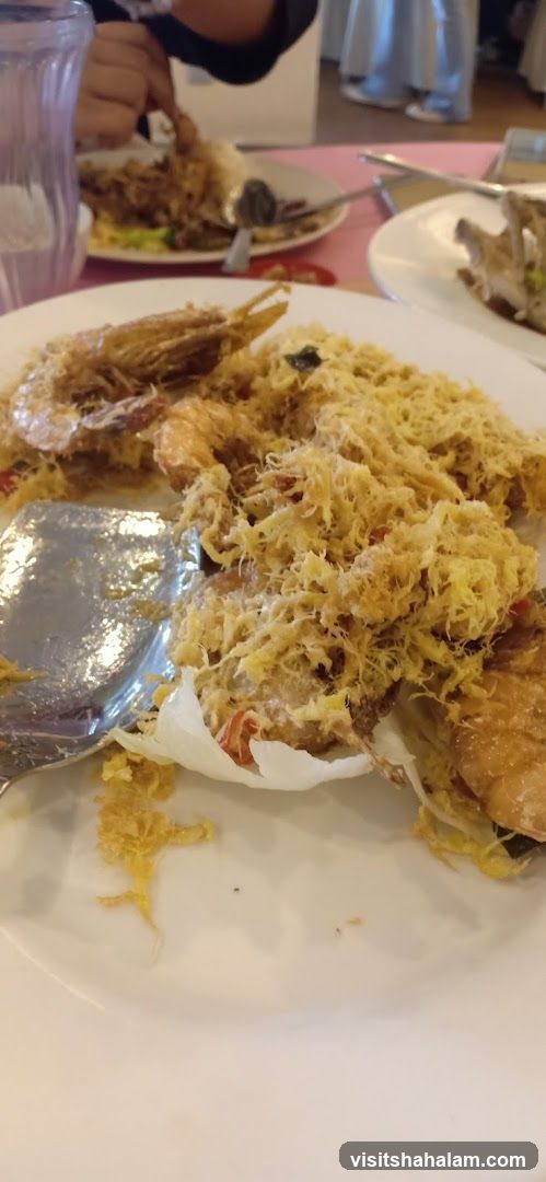 Fried Prawns and Fish Dish