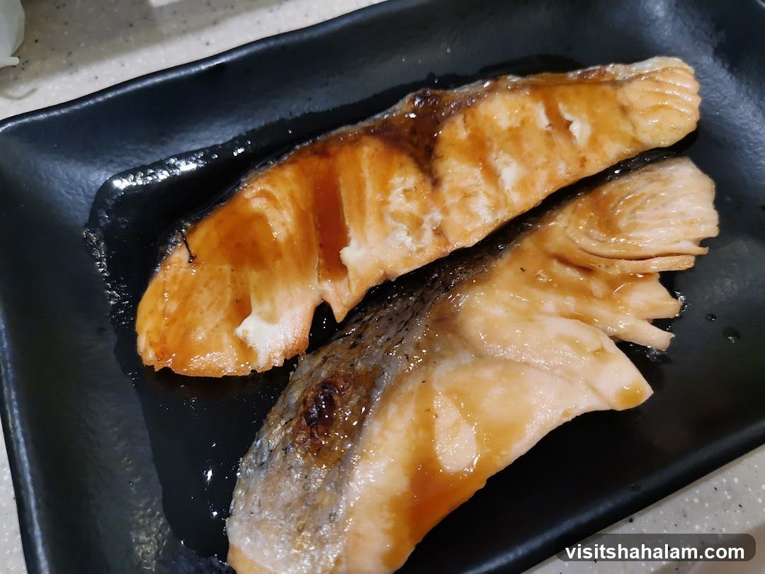 Grilled Salmon Fillets