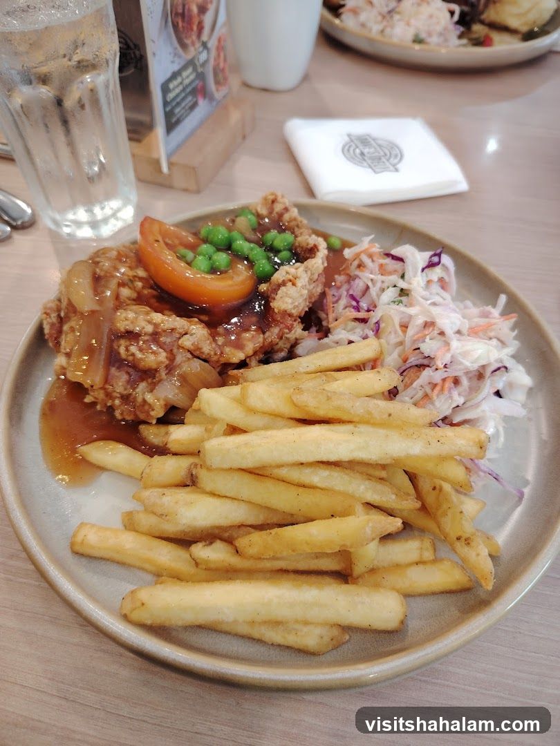 Fried Chicken with Fries and Coleslaw