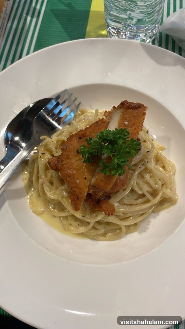 Spaghetti with Fried Chicken