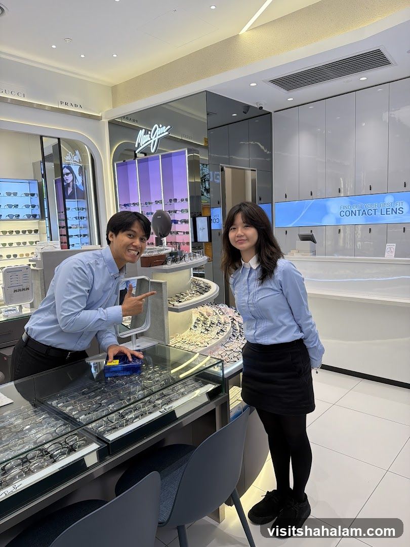 Optometry Store Staff