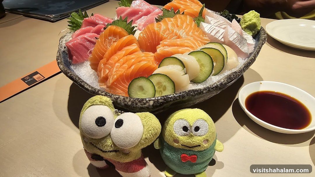 Sashimi Platter with Plush Toys