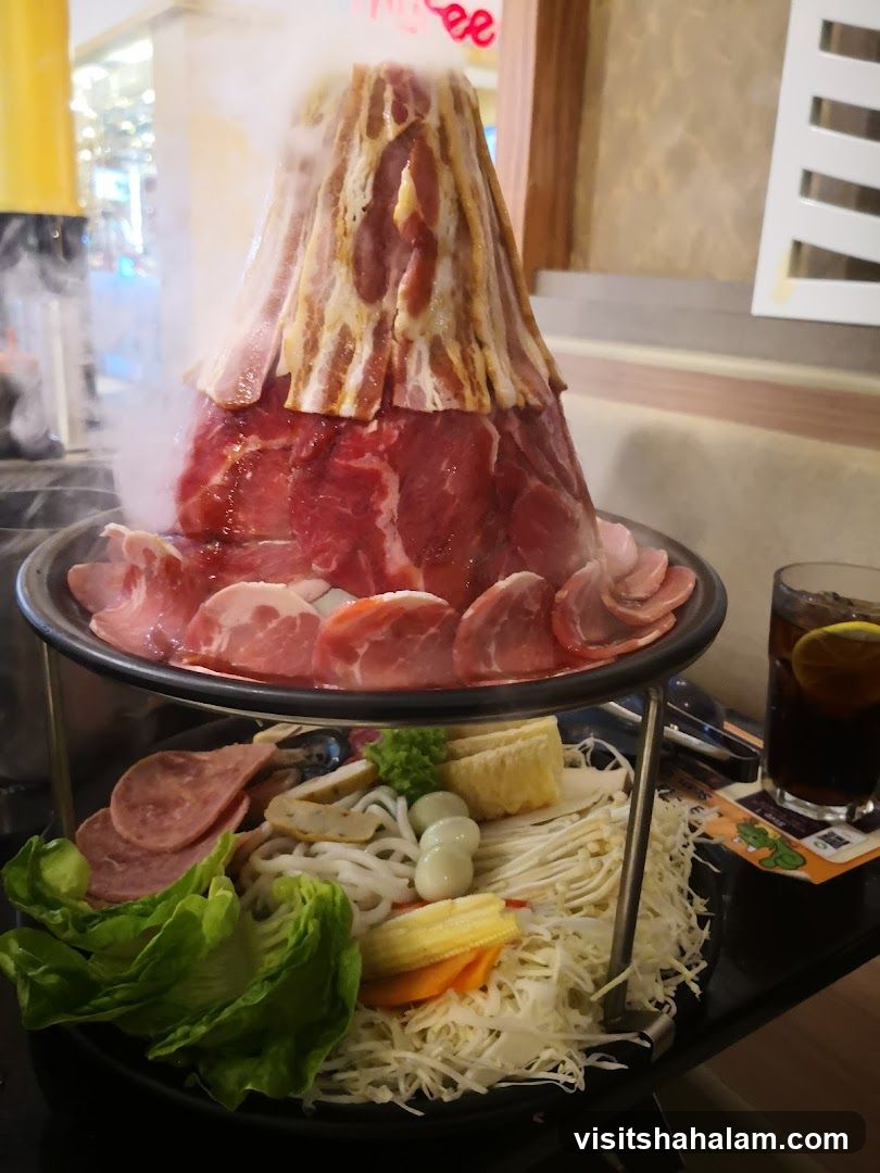Volcano-shaped Meat and Vegetable Platter