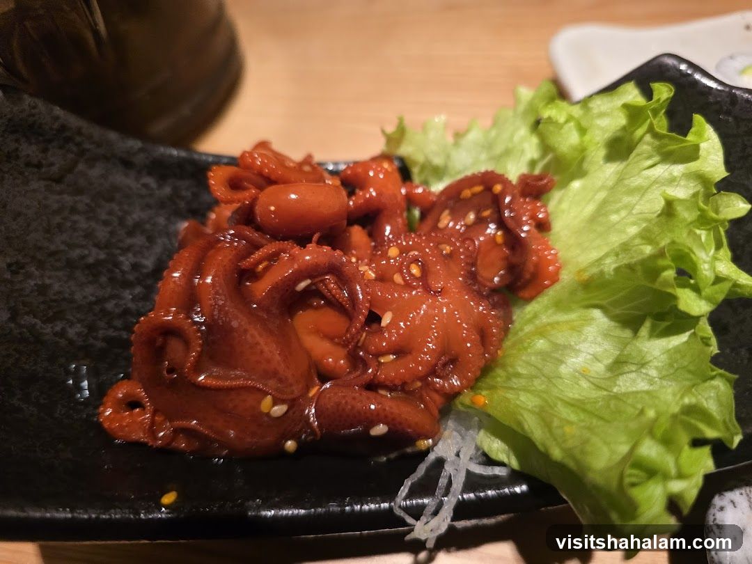 Small Octopuses with Lettuce