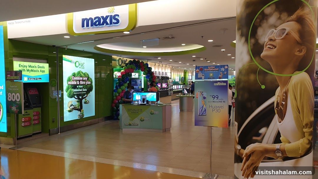 Maxis Store Interior