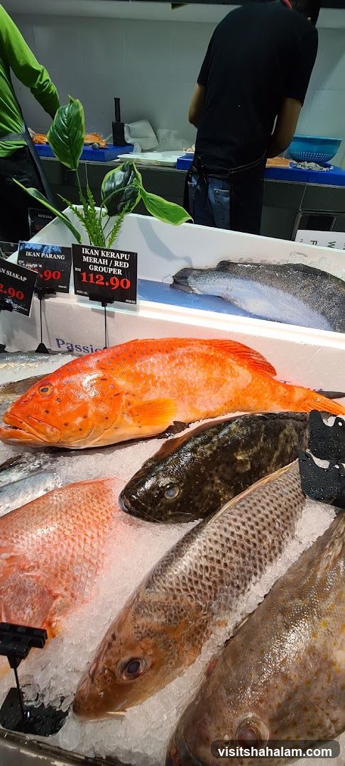Fresh Fish Display