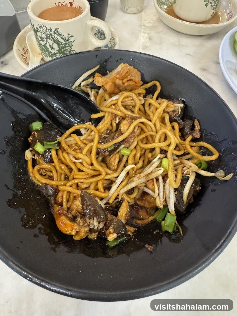 Noodles with side dishes