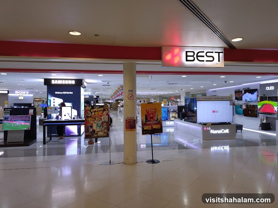 Electronics Store Display