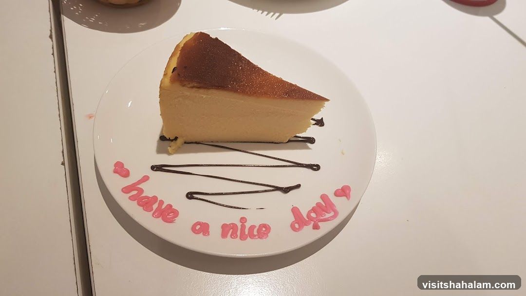 Cheesecake with message
