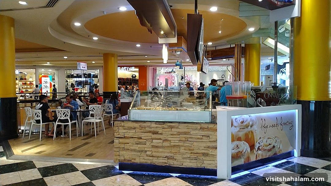 Cinnabon Storefront