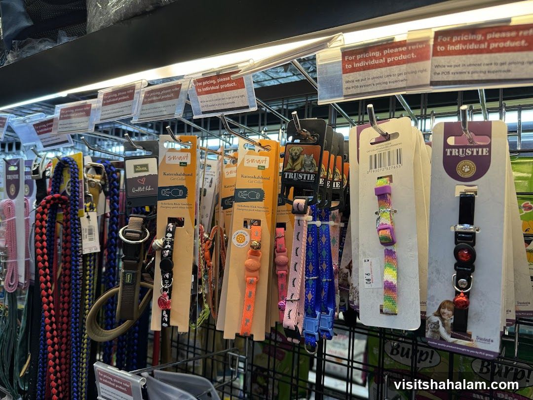 Pet Collars and Leashes