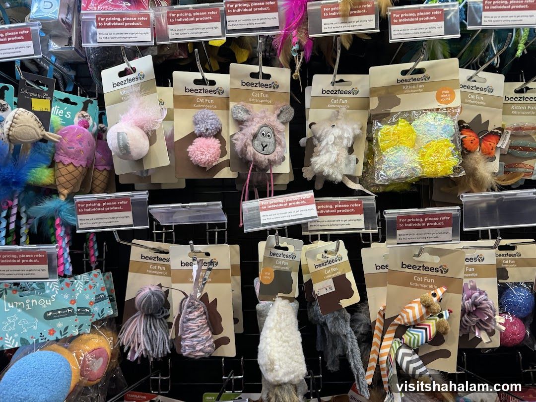 Pet Toys Display