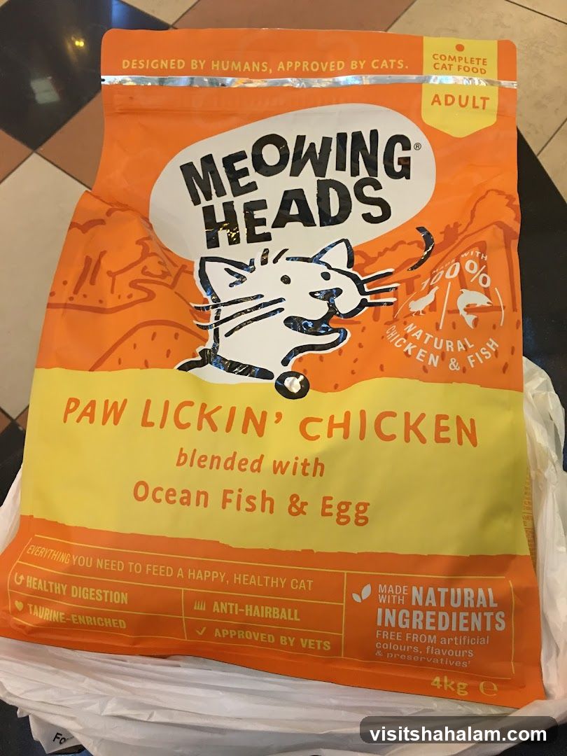 Meowing Heads Cat Food Bag