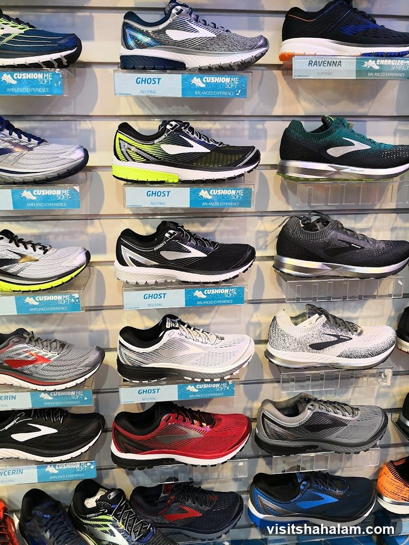 Running Shoes Display