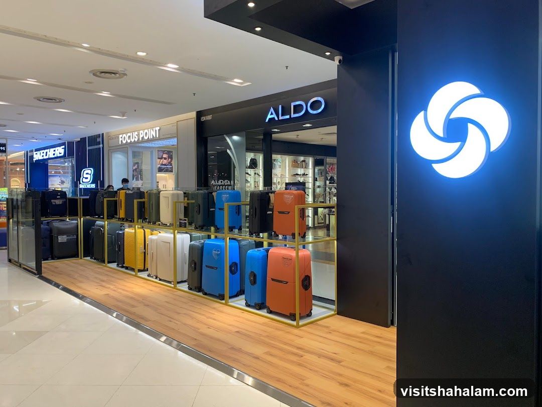 Luggage Store Display