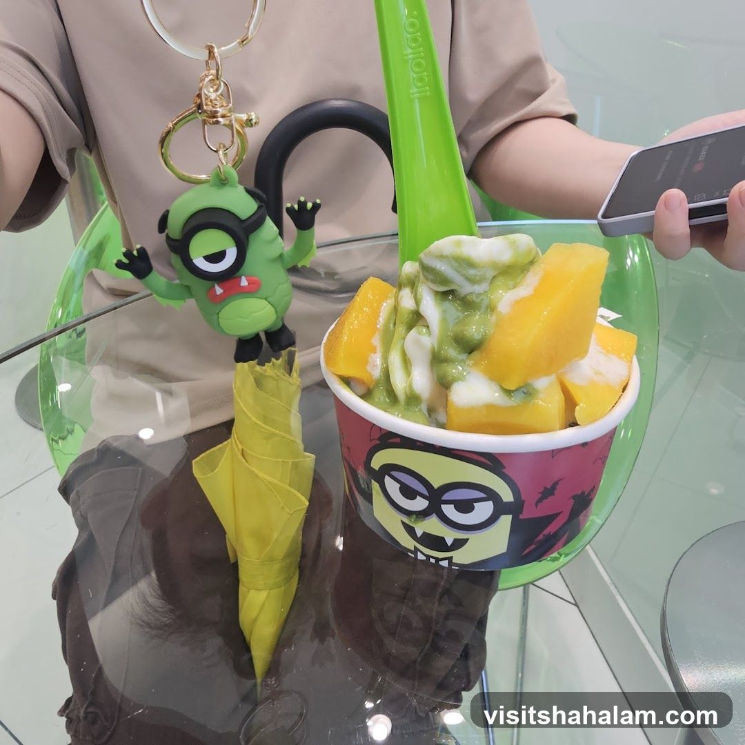 Dessert with Minion-themed cup