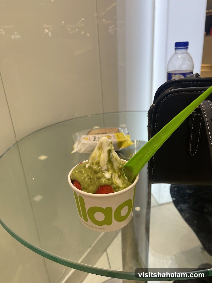 Yogurt with Toppings