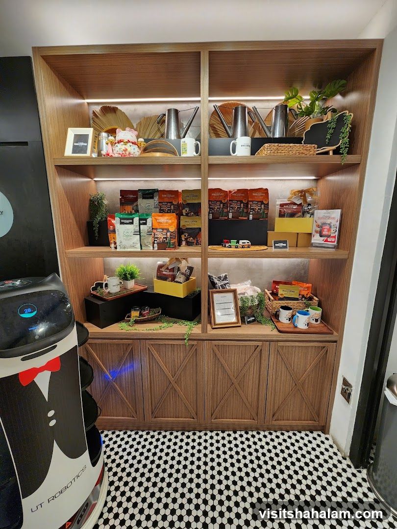 Coffee Shop Display Shelf