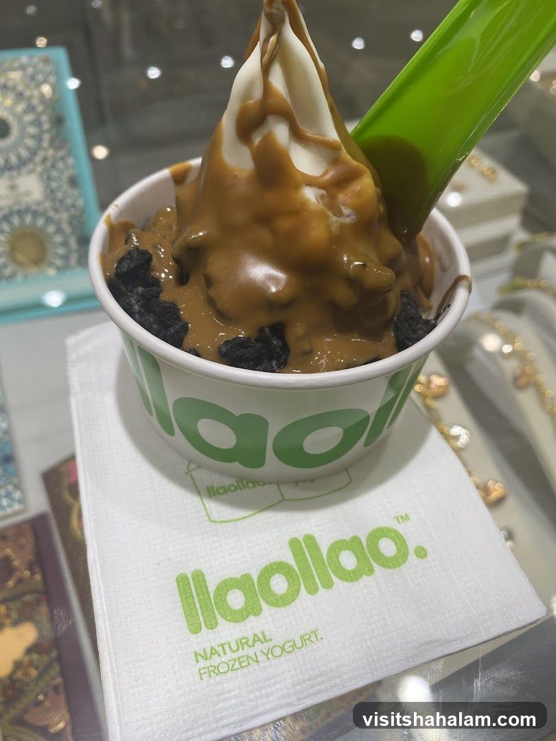 Frozen Yogurt with Toppings
