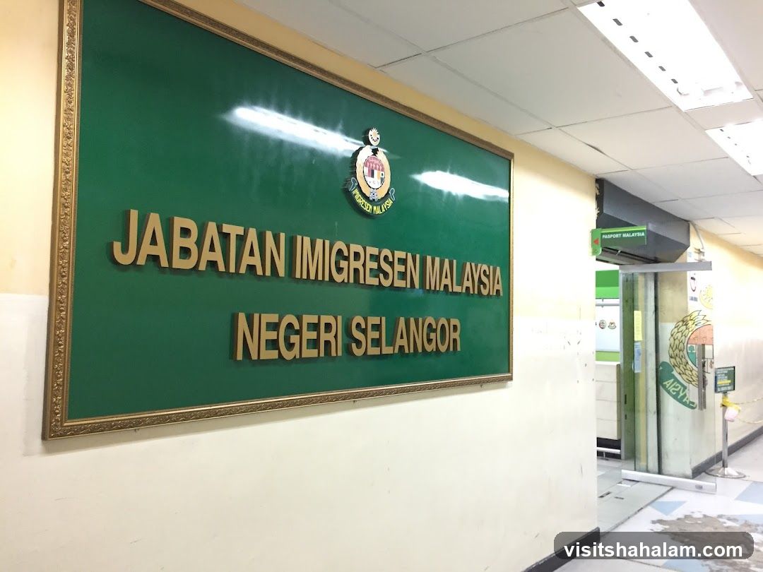 Immigration Department Signage