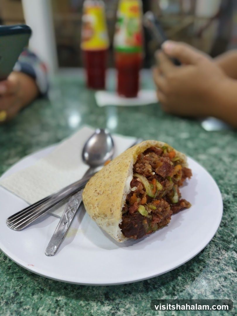 Pita sandwich with filling