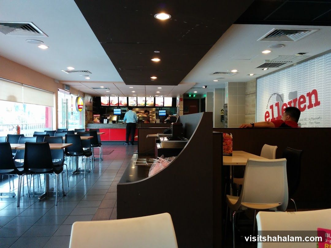 Fast Food Restaurant Interior