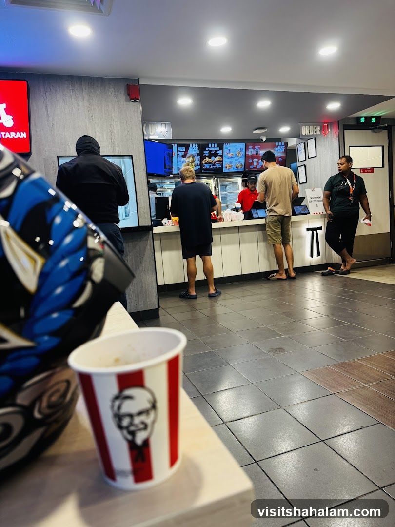 Fast Food Restaurant Counter