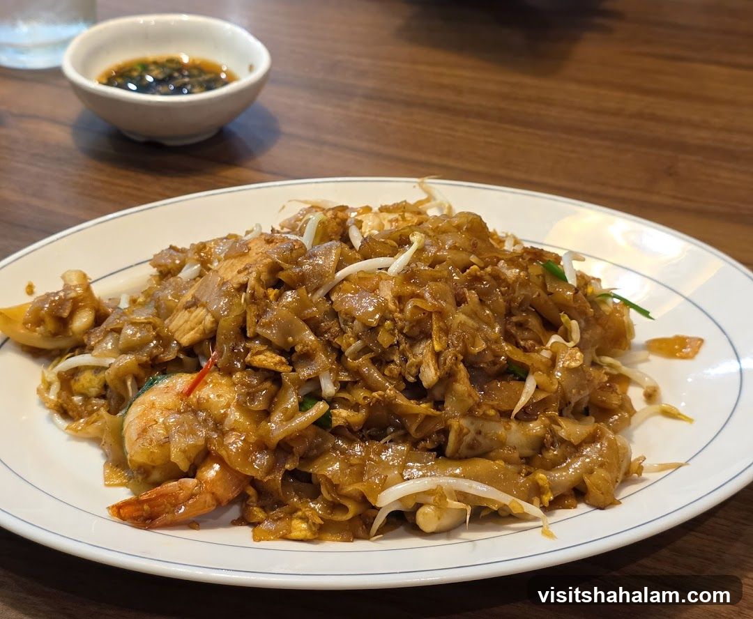 Stir-fried Noodles with Shrimp